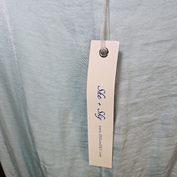 She + Sky size Medium Dress NWT - Picture 7 of 7